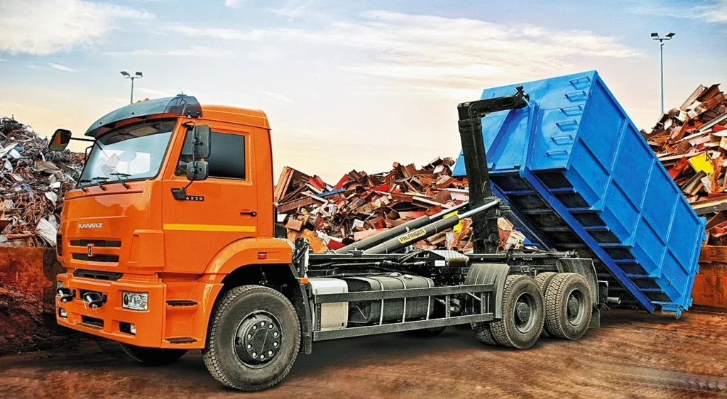 мусоровоз в Гомеле