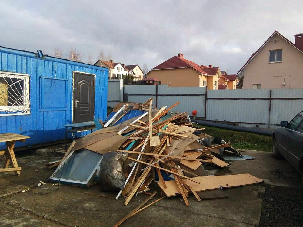 Вывоз мусора в частном доме​